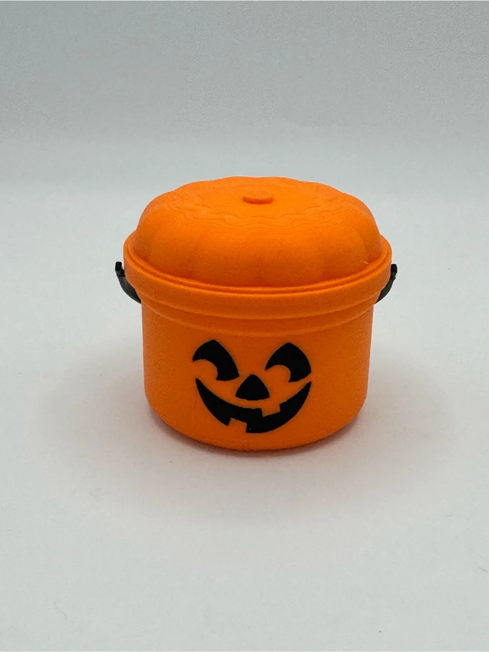 N/A festive orange